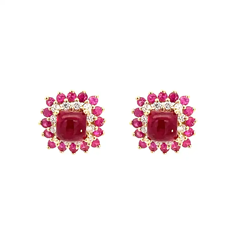 Ruby Diamond Pendant Set in 18K Gold – Square